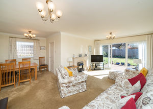 L SHAPED LOUNGE DINING ROOM- click for photo gallery